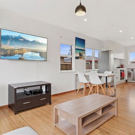3 Bed At The Mount Close To Bayfair Shopping Mall Mount Maunganui Exterior photo