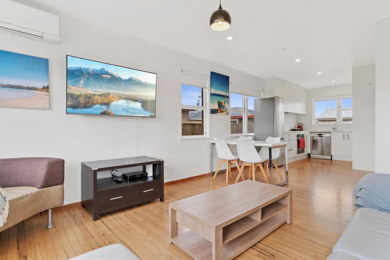 3 Bed At The Mount Close To Bayfair Shopping Mall Mount Maunganui Exterior photo