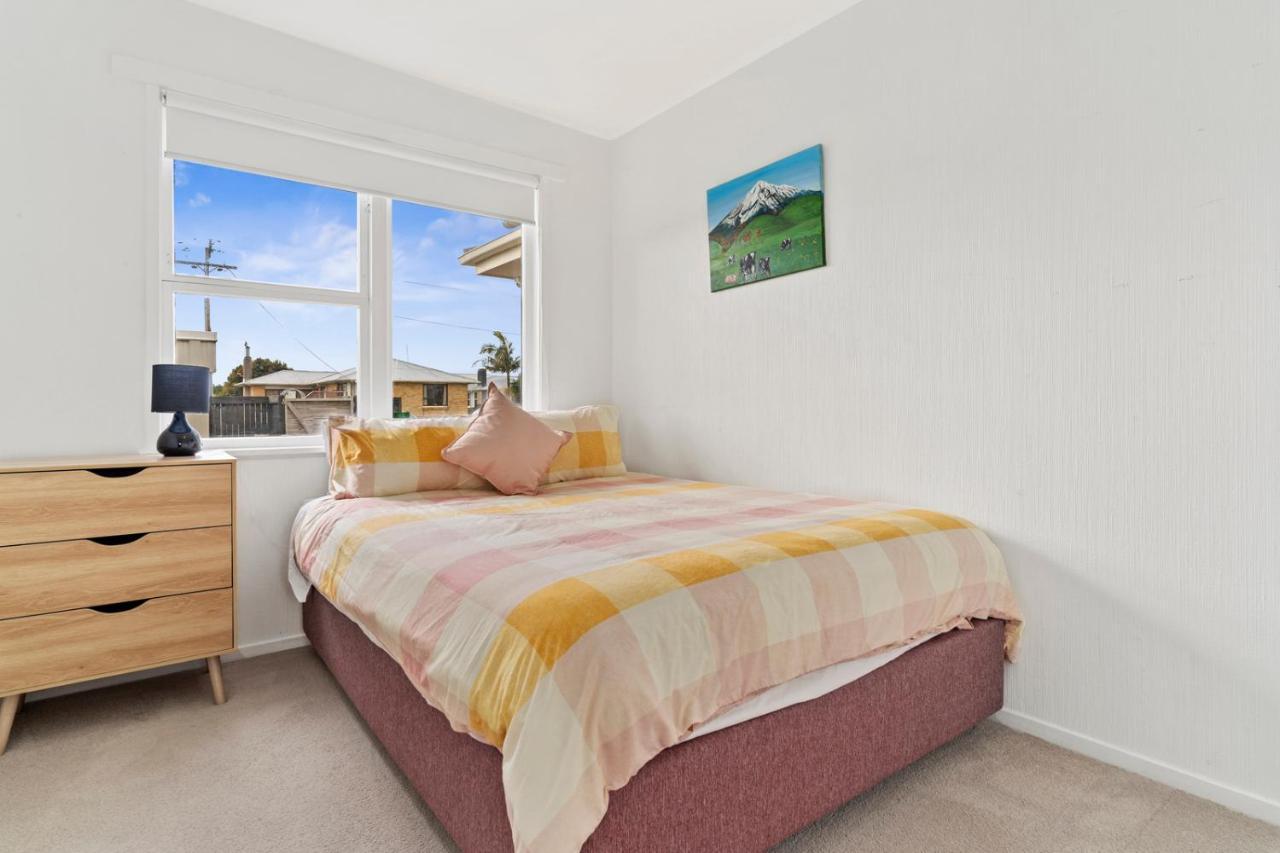 3 Bed At The Mount Close To Bayfair Shopping Mall Mount Maunganui Exterior photo